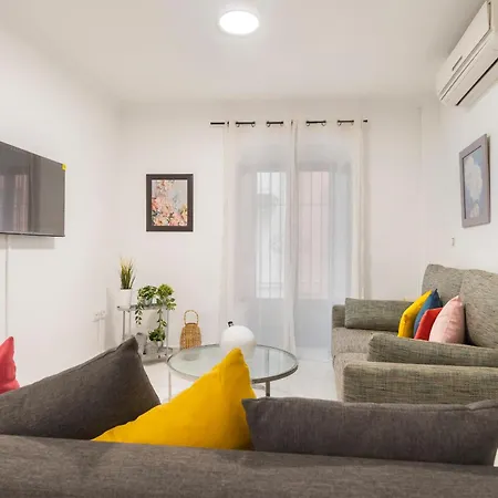 Santa Catalina Moderno Appartement *